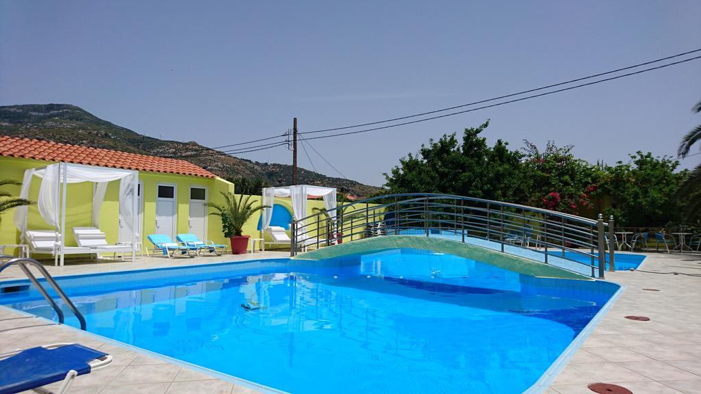 Hotel Mando Marathókampos Exterior photo