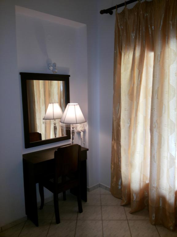 Hotel Mando Marathókampos Room photo